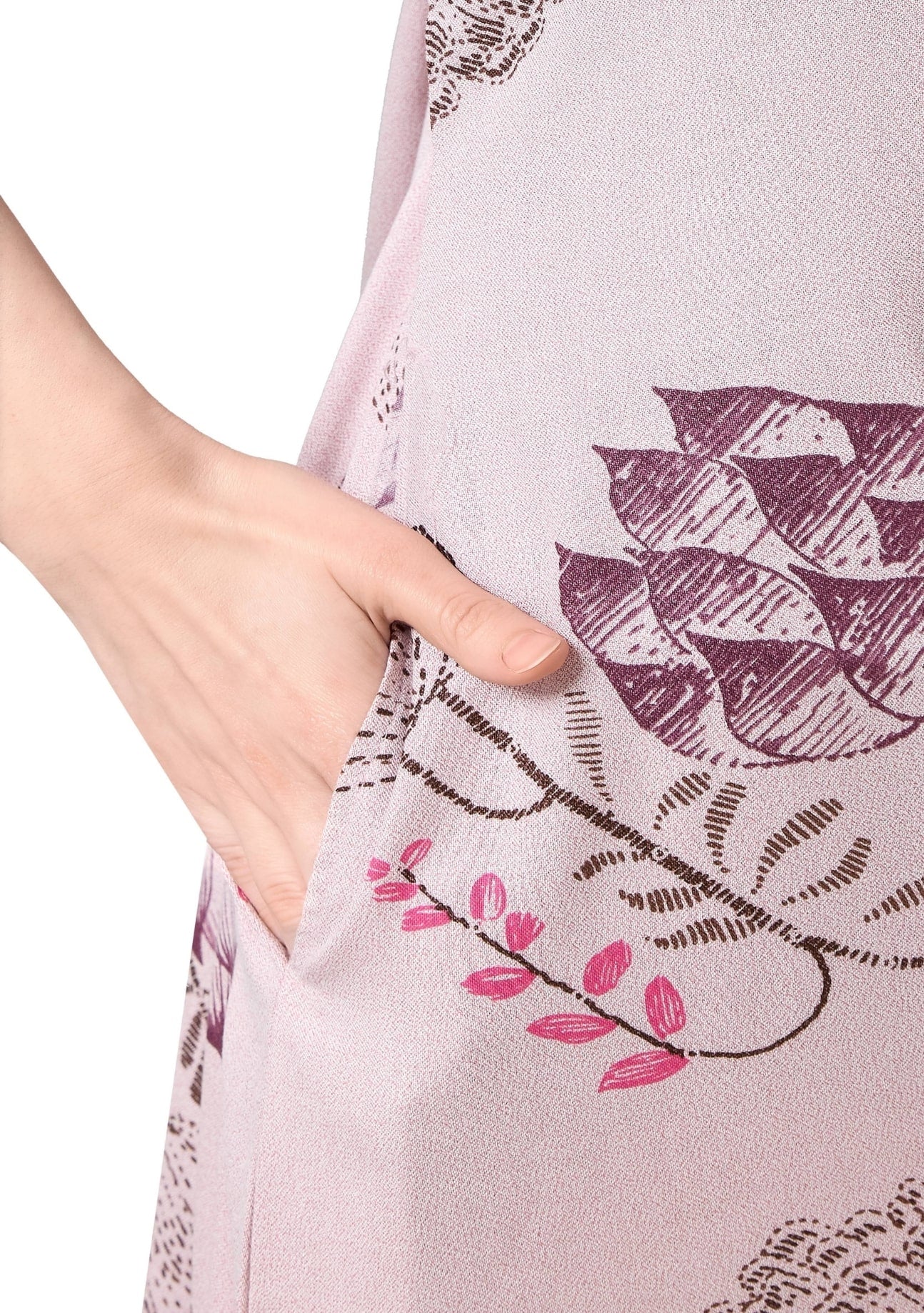 Iris Pastel Pink Leaf Print Nightgown