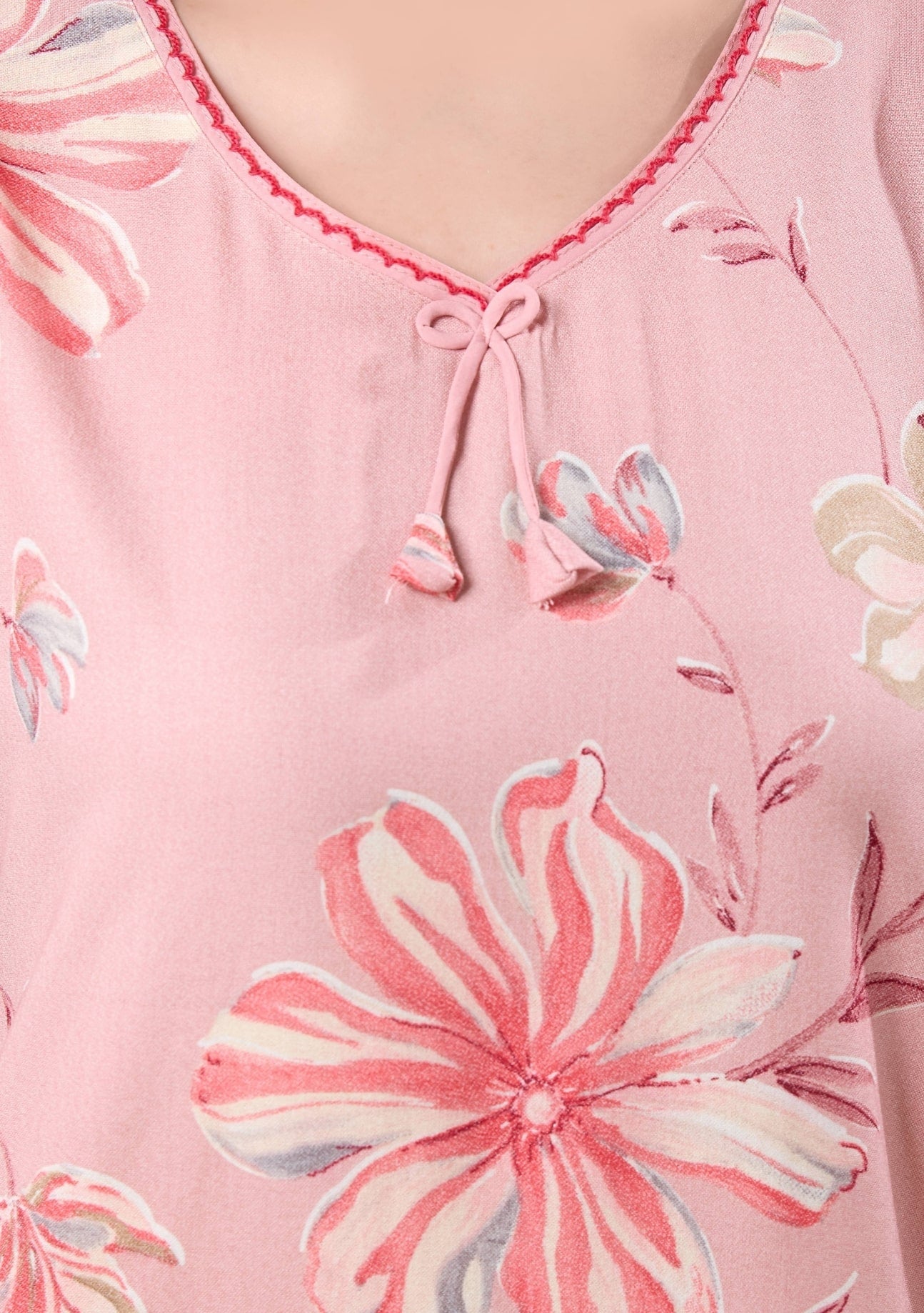 Daisy Pink Floral Tie-Neck Nightgown